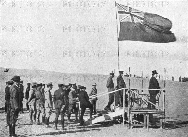 'La defense de l'Egypt; Sir George Reid, haut-commissaire de l'Australie..., 1915 (1924). Creator: Unknown.