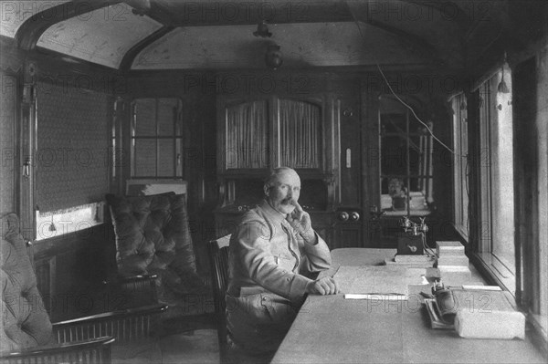 ''Le General Petain dans son Wagon-Salon', 1916 (1924) Creator: Unknown.