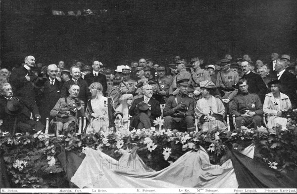 'Les fetes de la victoire en Belgique; a Liege, le 24 juillet: la tribune officielle dressee...1919. Creator: Colin.