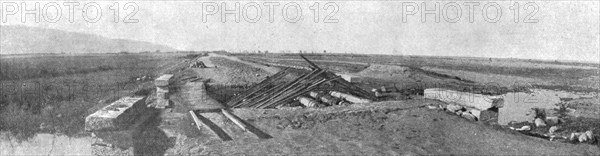 'Sur la route de Monastir; le route de Monastir coupee par les Bulgares en retraite', 1916. Creator: Unknown.