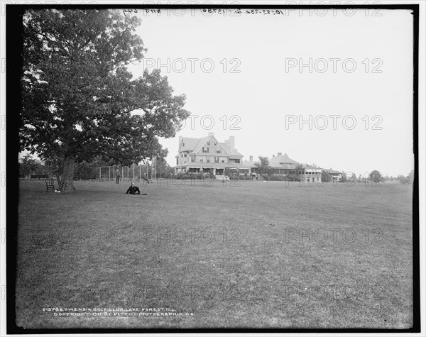 Owensia i.e. Onwentsia Golf Club, Lake Forest, Ill., c1901. Creator: William H. Jackson.
