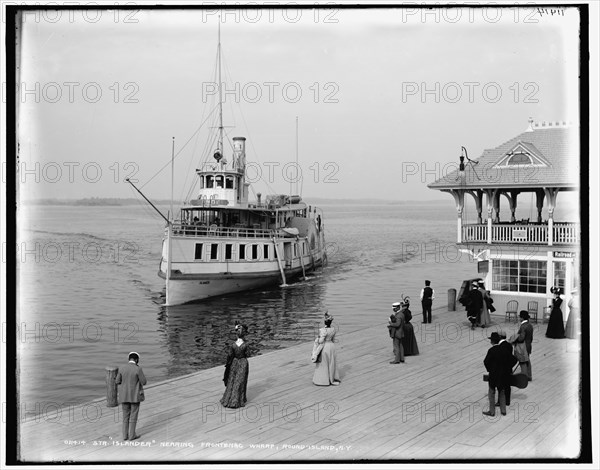 Str. Islander nearing Frontenac wharf, Round Island, N.Y., between 1890 and 1901. Creator: Unknown.