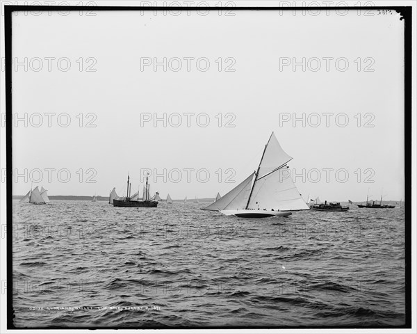 Gloriana, Goelet Cup Race, 1891 Aug 7. Creator: Unknown.