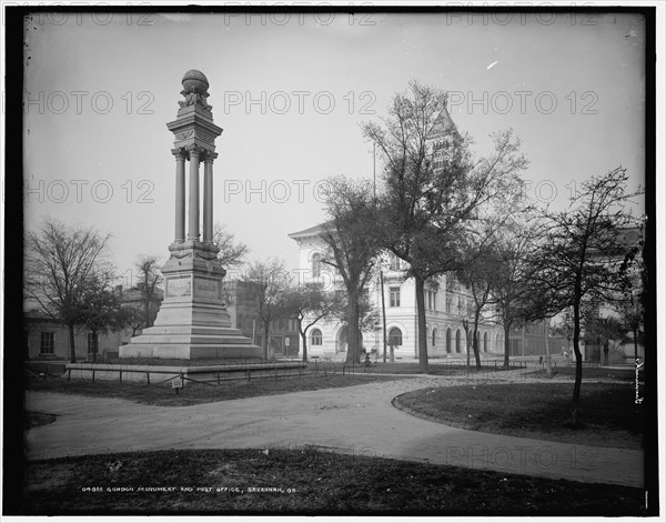 Gordon Monument and post office, Savannah, Ga., c1900. Creator: Unknown.