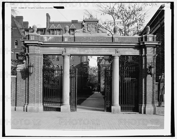 Class of '75 Gate, Harvard University, Mass., between 1900 and 1906. Creator: Unknown.