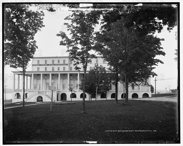 New Arlington Hotel, Petoskey, Michigan, c1901. Creator: Unknown.