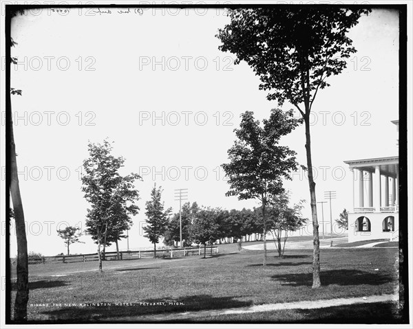 The New Arlington Hotel, Petoskey, Mich., between 1890 and 1901. Creator: Unknown.