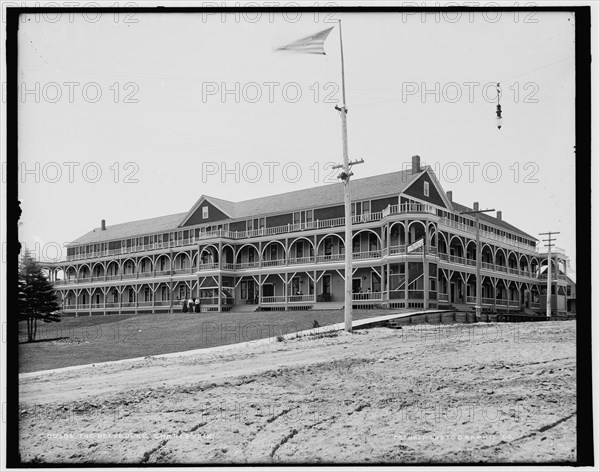 The Belvedere, Charlevoix, between 1890 and 1901. Creator: Unknown.