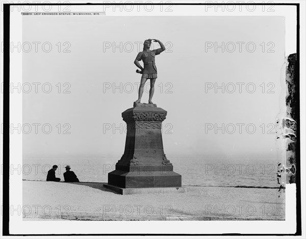 Leif Ericsson [sic] statue, Milwaukee, Wis., between 1880 and 1899. Creator: Unknown.