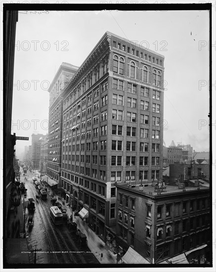 Mercantile Library bldg., Cincinnati, Ohio, between 1902 and 1910. Creator: Unknown.