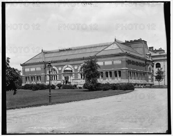 Metropolitan Art Museum, Central Park, New York, (1902?). Creator: Unknown.