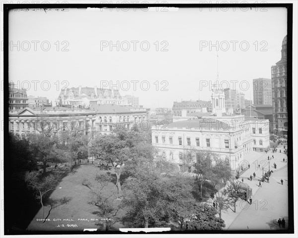 City Hall Park, New York, between 1900 and 1906. Creator: Unknown.