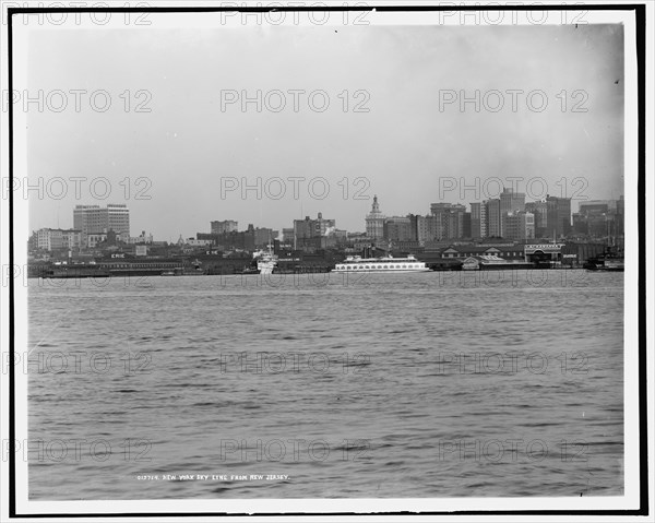 New York sky line from New Jersey, between 1910 and 1915. Creator: Unknown.