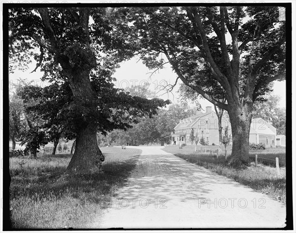 The Wayside Inn, Sudbury, Mass., between 1890 and 1901. Creator: Unknown.