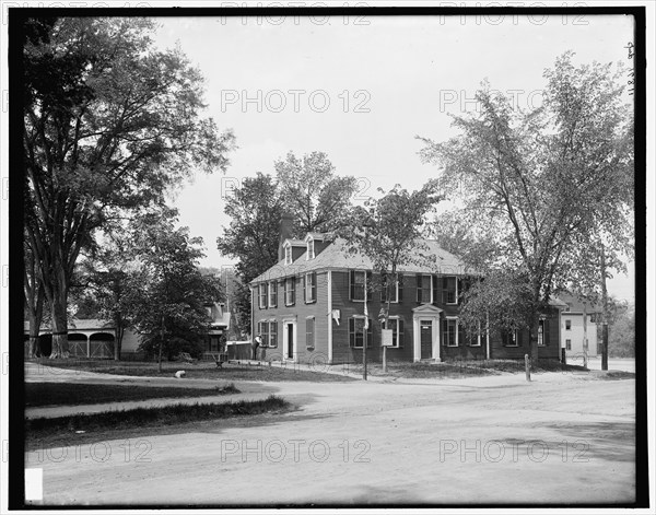 Wright Tavern, Concord, Massachusetts, between 1890 and 1901. Creator: Unknown.