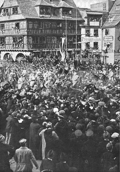 'Notre entrée a Strasbourg; Un aspect de la ville le 22 novembre 1918', 1918. Creator: Unknown.