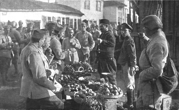 'L'Occupation Francaise en Bulgarie; Nos soldats au marche de Kustendil', 1918. Creator: Unknown.