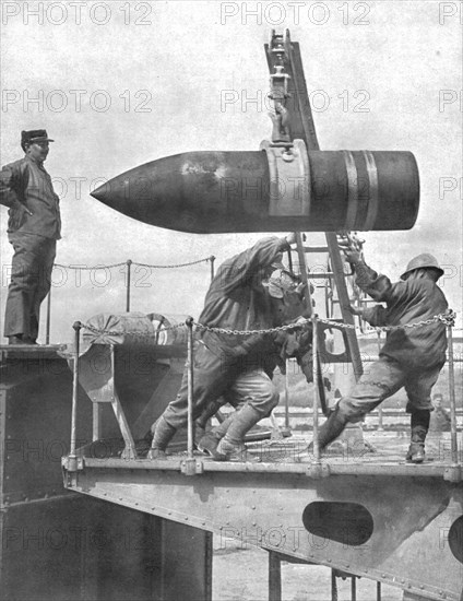 'La Bataille de la Somme; L'obus de 400: Preparation de l'action sur le front francais..., 1916. Creator: Unknown.