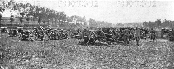 'La Bataille de la Somme; Canons pris a l'ennemi dans la region d'Herbecourt, 1916. Creator: Unknown.