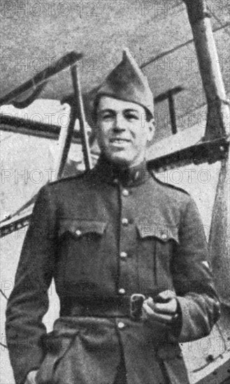 'La Bataille de la Somme; Americain mort pour la France: l'aviateur americain Victor Chapman', 1916. Creator: Unknown.