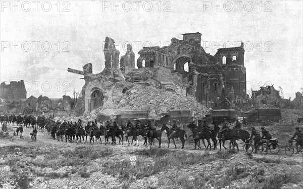 ''Les Britanniques au Nord de la Somme... 1918. Creator: Unknown.