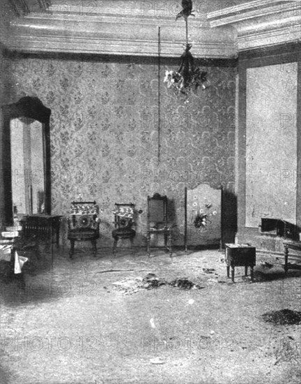 ''Les derniers jours des Romanof; Chambre des grandes-duchesses', 1917. Creator: Unknown.