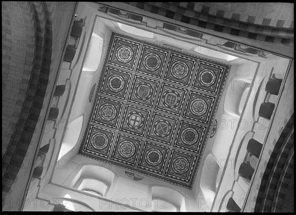 St Albans Cathedral, St Albans, Hertfordshire, July 1958. Creator: Margaret F Harker.