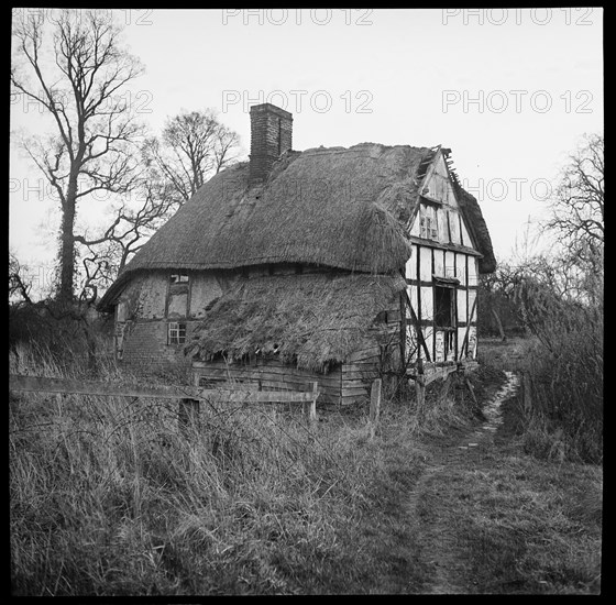 Artist's Cottage, Trotshill, Warndon, Worcester, Worcestershire, 1939. Creator: Marjory L Wight.