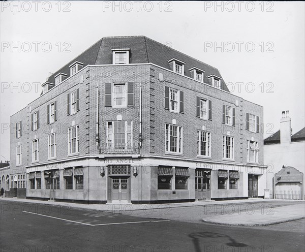 Angel Tavern, Fore Street, Edmonton, Enfield, Greater London Authority, 1930-1934. Creator: Unknown.