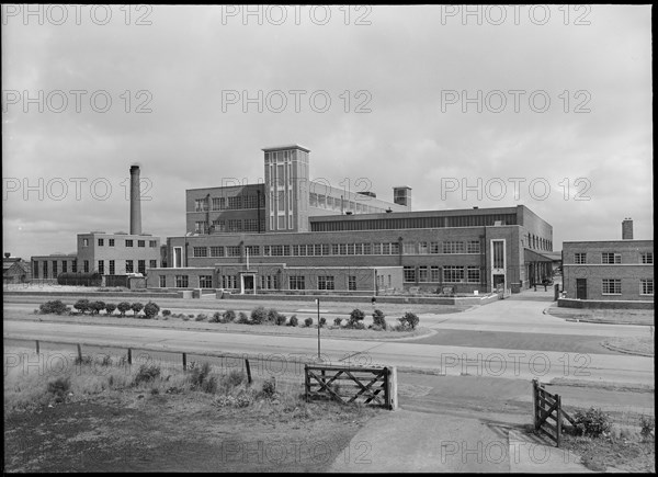 British Enka Limited, Ormskirk Road, Aintree, Aintree Village, Sefton, 1950-1959. Creator: Margaret F Harker.