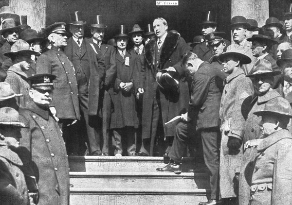 'Les collaborateurs du president Wilson; La receptiona l'Hotelde Ville de New-York de M.J.W..., 1917 Creator: Unknown.