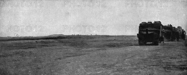 'Nos chars d'assaut; L'avance en colonne des chars d'assaut, le matin du 16 avril 1917', 1917. Creator: Unknown.