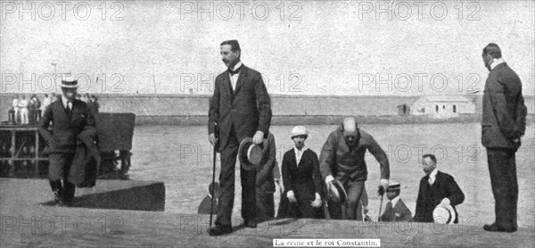 'Les Evenements de Grece; Apres avoir quitte la terre grecque, le 14 juin, a bord du yacht..., 1917. Creator: Unknown.