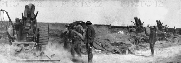 English Attack of July 31, 1917; A battery of large howitzers in action,, 1917. Creator: Unknown.