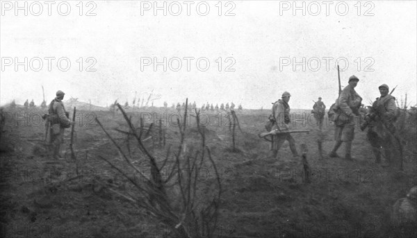 French Attack of July 31, 1917; Progression of infantrymen, on the morning..., 1917. Creator: Unknown.