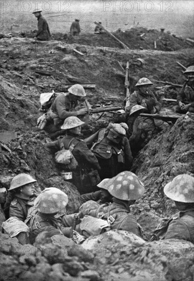 The British Push Into Flanders; Along the road from Ypres to Menin..., 1917. Creator: Unknown.