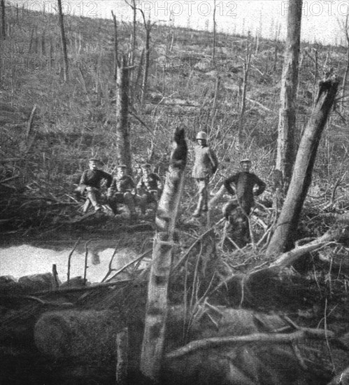 The Battle of La Malmaison; Before our artillery preparation: German soldiers..., 1917. Creator: Unknown.