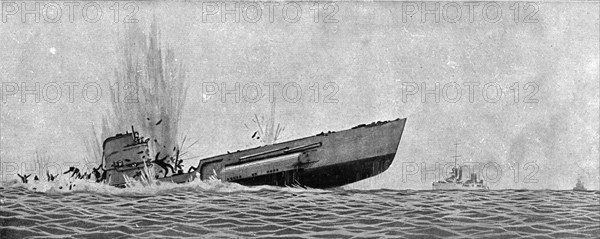 A torpedoing immediately avenged; The "Chateaurenault" hit by a torpedo'.., 1917. Creator: Unknown.