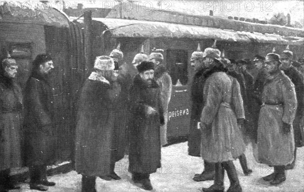 Dissolution of the Eastern Front; At Brest-Litovsk station: welcome of the Maximalist..., 1917. Creator: Unknown.