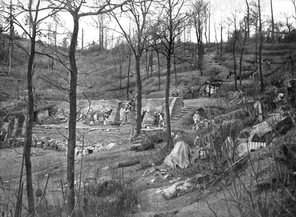 'L'offensive ennemie dans les Flandres; au mont Kemmel, le 23 avril 1918: poste de..., 1918. Creator: Unknown.