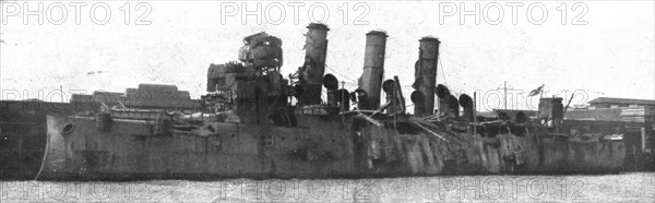 'L'attaque navale de Zeebrugge et Ostende; Le "Vindictive" revenant de Zeebrugge', 1918. Creator: Unknown.