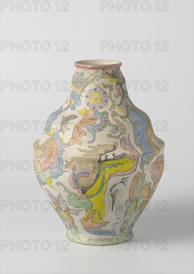 Vase with vaulted belly, polychrome painted with watercolour, c.1920-c.1922. Creator: Plateelbakkerij Zuid-Holland.