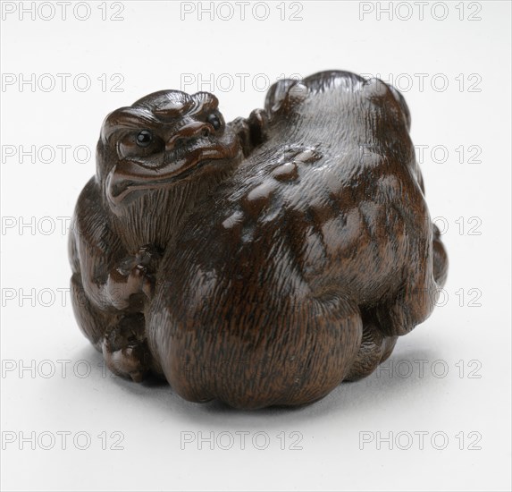 Pair of Three-Clawed Animals (image 1 of 2), early 19th century. Creator: Tomin.