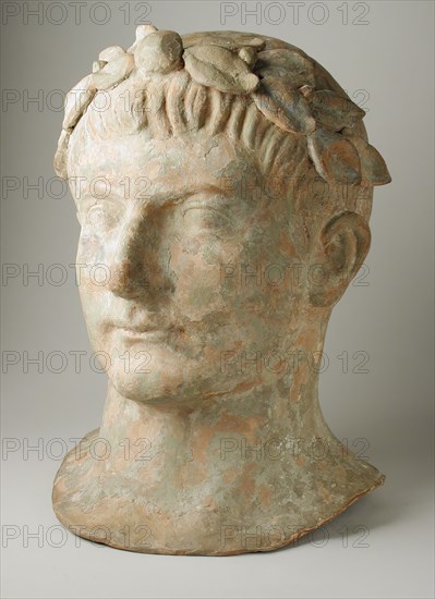 Head of a Man Wearing a Laurel-Wreath, 2nd century BC. Creator: Unknown.