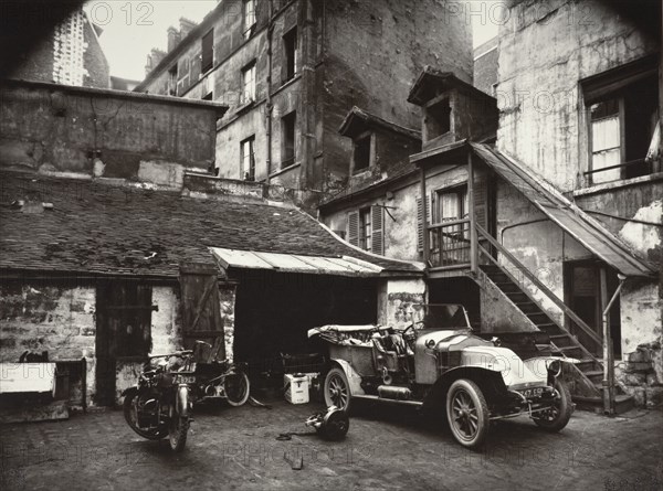 Cour, Rue De Valence, 1922, (1956). Creator: Eugene Atget.