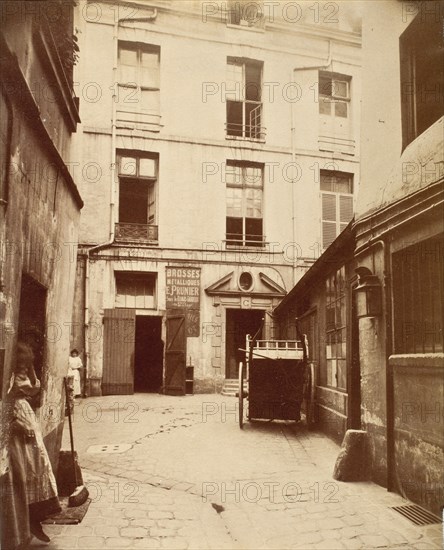Hotel 17, Rue Geoffrey L'Angevin, Printed 1902 circa. Creator: Eugene Atget.