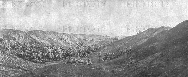 'Notre attaque du 24 octobre 1916; Le 25 au matin, un bataillon de reserve est en positiond'attente  Creator: Unknown.