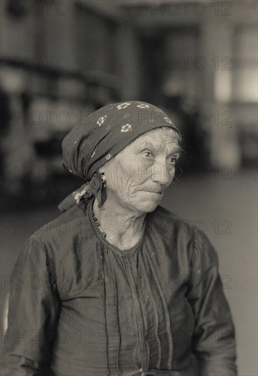 Italian at Ellis Island. Creator: Lewis Wickes Hine.