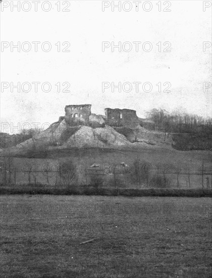 'Le Royaume de la Mort'; Apres: Coucy-le-Chateau, vu du meme point', 1917. Creator: Unknown.