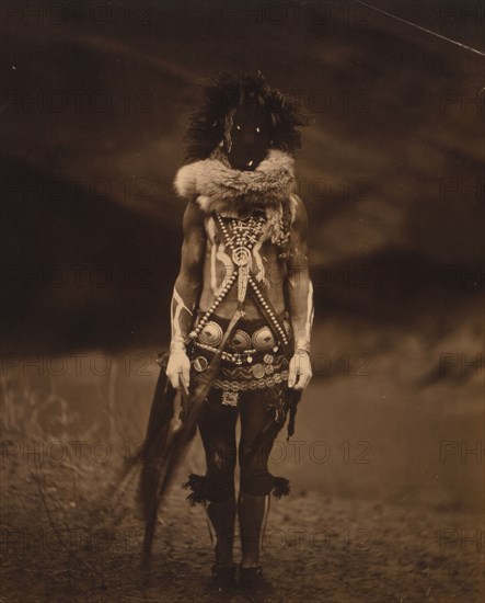 Nayenezgani, c1904. Creator: Edward Sheriff Curtis.